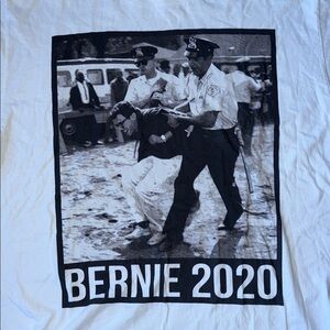 Bernie 2020 Graphic T-Shirt 2020 Election xl men’s Bernie Sanders NWOT